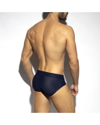 ES Collection Bee Nest Brief UN564